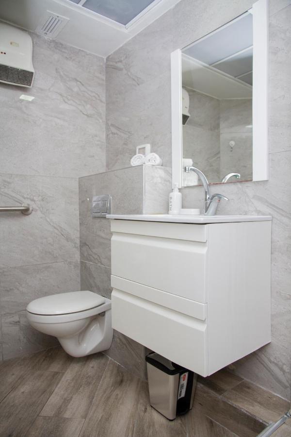 Apartments4You Leonardo 11 Bat Yam Extérieur photo