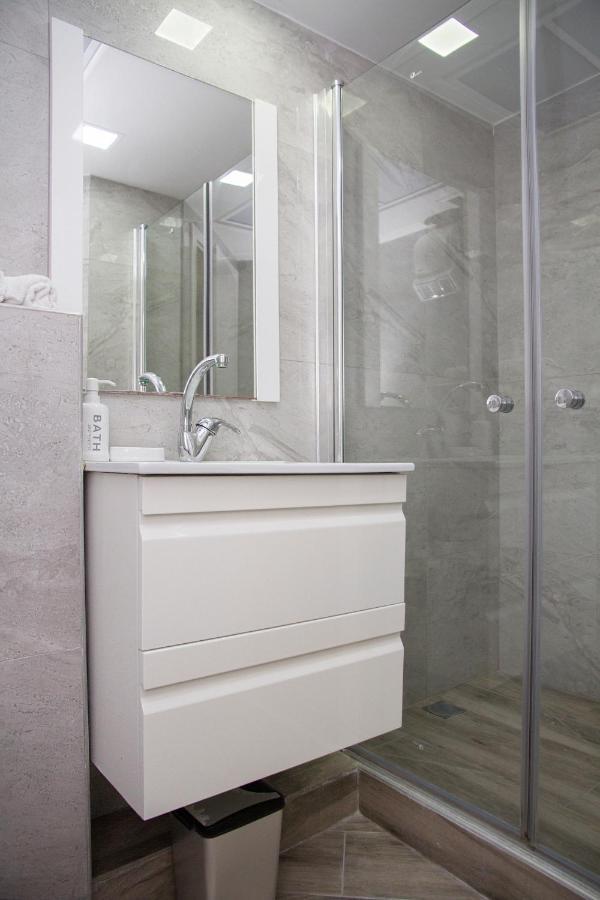 Apartments4You Leonardo 11 Bat Yam Extérieur photo